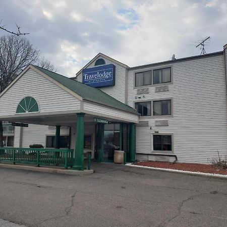 Travelodge By Wyndham Brooklyn Center Εξωτερικό φωτογραφία